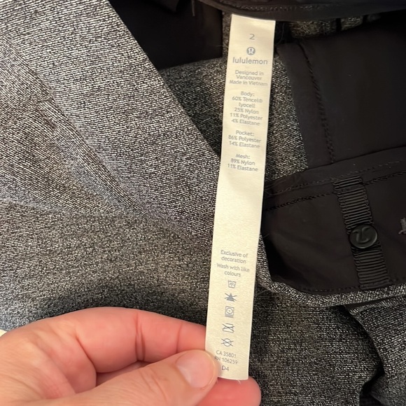 LULULEMON CITY TREK WOMENS GRAY TROUSER II SIZE 2 - Picture 12 of 16